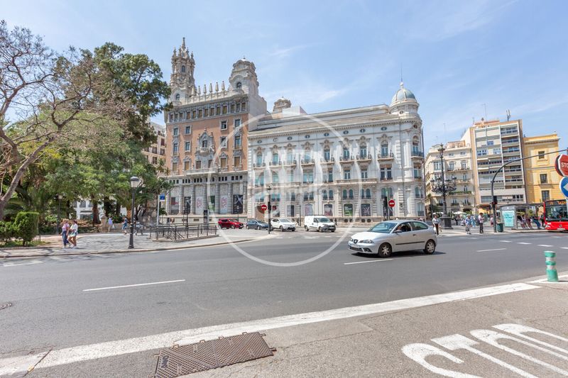 Foto ad8ba8b1-fad9-4a60-a181-fd24c8f9fbc2. Pis amb calefacció a La Seu Valencia