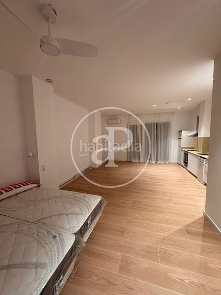 Foto a42328e7-29a2-49fb-af4e-7ff655c619a4. Loft amb calefacció a Mont Olivet Valencia