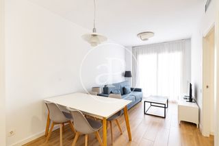Flat  Carrer dels enamorats. Piso en venta en sagrada familia