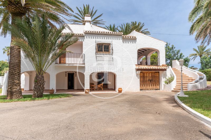 Foto f1e405e0-13dd-4ca9-a9b9-873fbccbbfbf. Casa amb calefacció aparcament a Les Bassetes - El Marjal Dénia