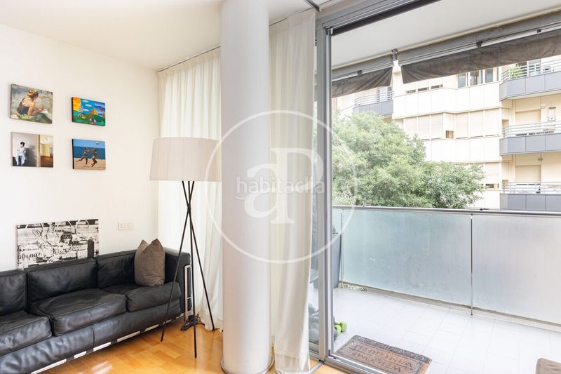 Foto b21bf3b8-7d5c-47e1-b3e0-59d9b1194422. Pis amb calefacció aparcament a La Nova Esquerra de l´Eixample Barcelona