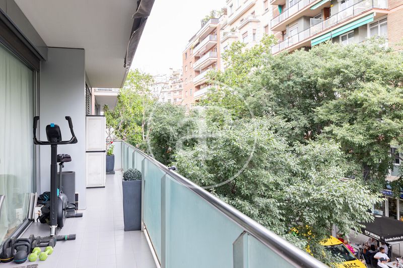 Foto fd08bbb5-dbd4-4674-9b66-fa26c21d2c9e. Pis amb calefacció aparcament a La Nova Esquerra de l´Eixample Barcelona