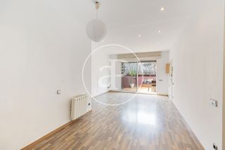 Pis  Carrer de déu i mata. Piso en venta en les corts