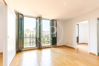 Dachwohnung in L´Antiga Esquerra de l´Eixample. Ático en venta en calle aribau