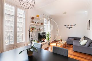 Flat  Carrer del comte d'urgell. Piso en venta en comte urgell