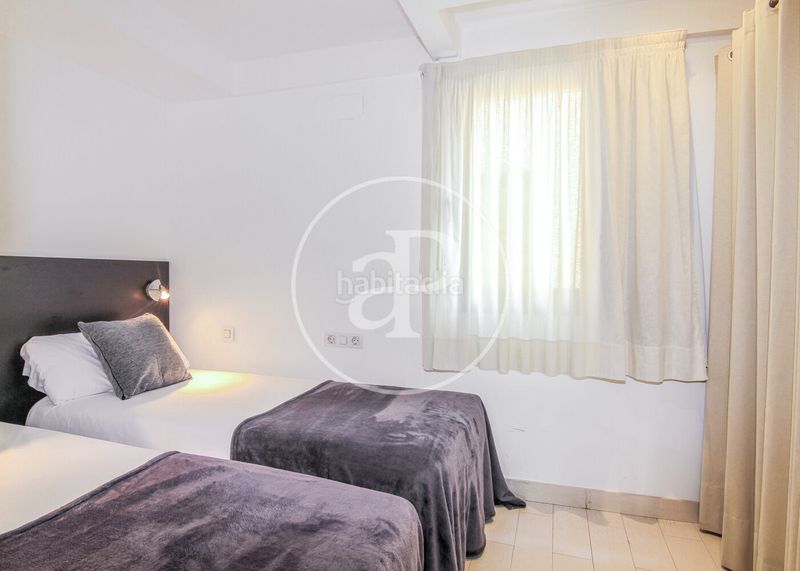 Foto 529e18bd-abb7-4685-8164-a97dc4cc692a. Pis amb calefacció a Gòtic Barcelona