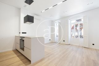 Location Appartement  C/ del doctor serrano. Piso reformado en alquiler en ruzafa