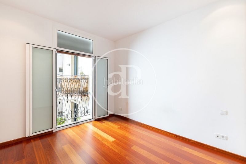 Foto e5dd35d6-2539-4330-adf4-7a4b665e707f. Pis amb calefacció a Dreta de l´Eixample Barcelona