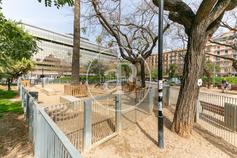 Foto a550347d-6596-4d94-a1c8-5f2d0d9ac8ac. Pis amb calefacció a La Nova Esquerra de l´Eixample Barcelona