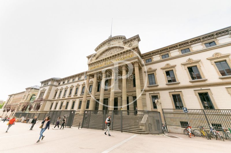 Foto b59976f9-9795-4a61-a6ee-3bbb3e7b3d10. Pis amb calefacció a La Nova Esquerra de l´Eixample Barcelona