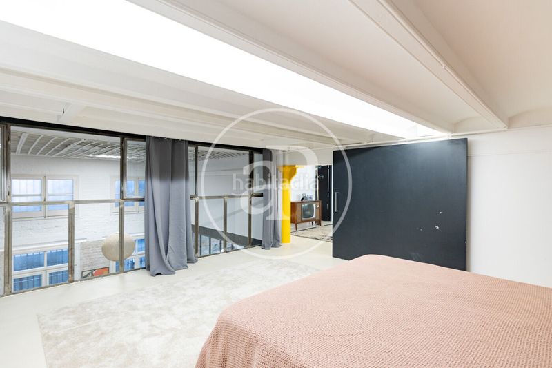 Foto 58409019-b0d7-47ed-b8f9-7b9c47b2b905. Loft amb calefacció a Sants Barcelona