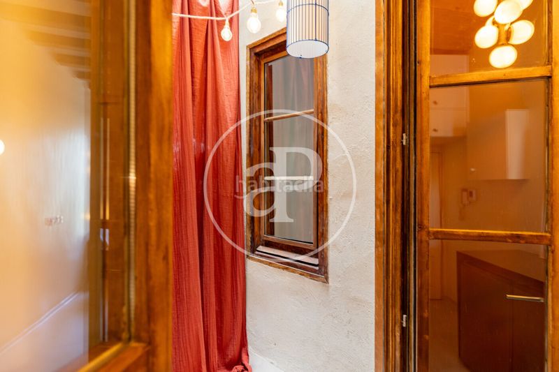 Foto 13766ea0-e133-4796-b6da-138a3773aaa2. Pis amb calefacció a St. Pere - Sta. Caterina - El Born Barcelona