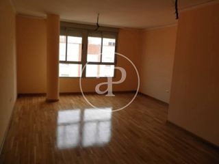 Pis a Avenida de Valencia - Avenida de Casalduch. Piso en venta en castellón de la plana