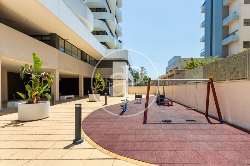 Foto af407b3b-eb0f-4abb-9619-697af3fe2c4e. Pis amb calefacció aparcament piscina a Ciutat de les Ciències i de les Arts - Justicia Valencia