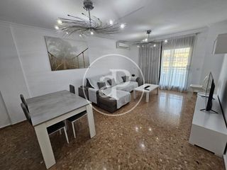 Rent Flat in Avenida de Abril-9 de Octubre. Piso en alquiler en puerto de sagunto