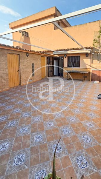 Foto 0c2546f7-3889-4570-8adb-902c01604f5c. Àtic amb calefacció aparcament piscina a Picassent