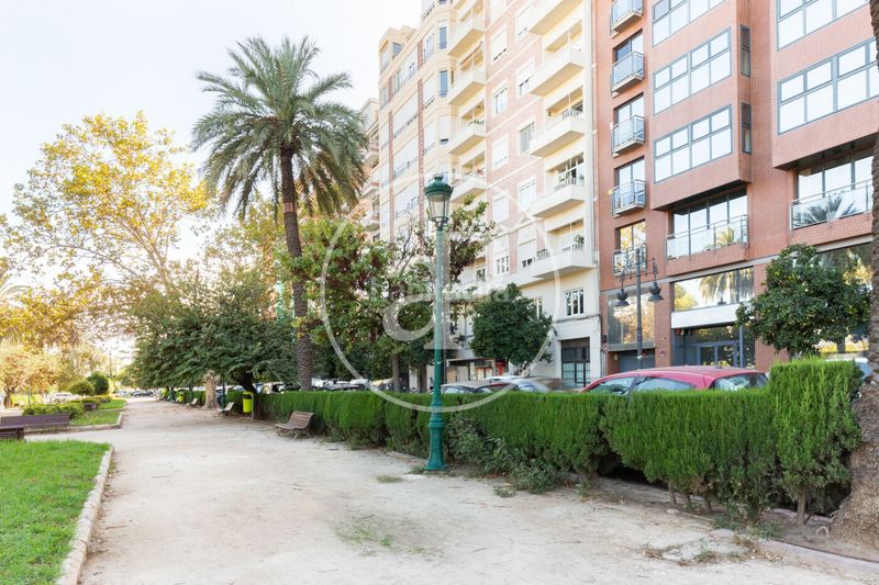 Foto 5c76605e-e7b7-4324-8f20-aefdd80acaeb. Pis amb calefacció piscina a La Petxina Valencia