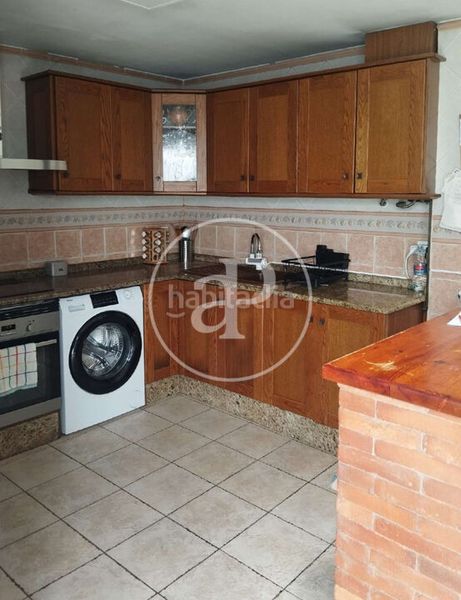 Foto 0e6d5e23-150a-4fd2-8a69-7f4af3871c32. Casa adossada amb calefacció a Centro Almazora / Almassora