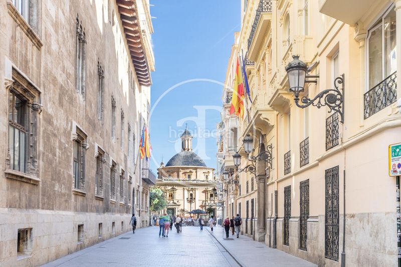 Foto 14fb1d00-745d-4162-97f9-dfd837aa2e13. Casa adossada amb calefacció a El Carme Valencia