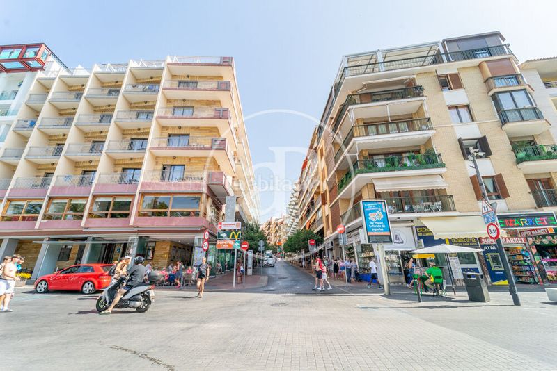 Foto 87470a36-7058-4d7a-8398-4ef293b16a86. Flat with heating in Centro Urbano Benidorm