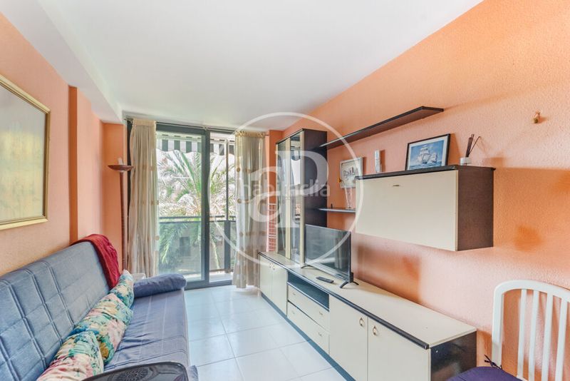 Foto aed76c39-9187-41fd-92ff-b82470d0cc26. Flat with heating in Centro Urbano Benidorm