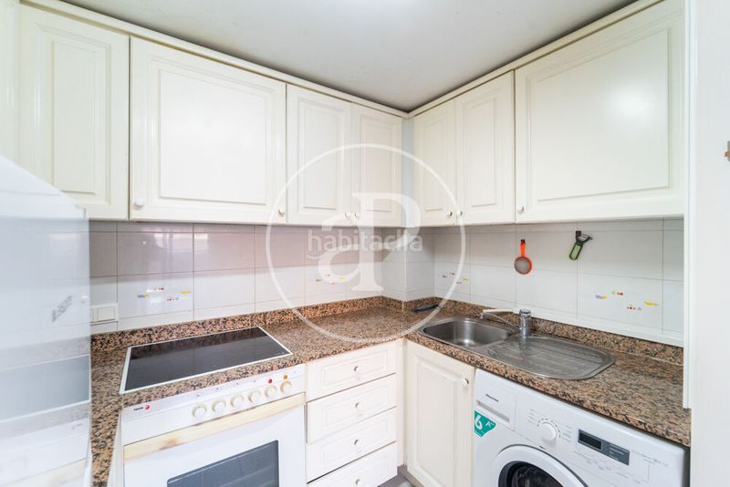 Foto b58463a2-67af-443f-a6e7-2231bf70a6bc. Pis amb calefacció a Centro Urbano Benidorm