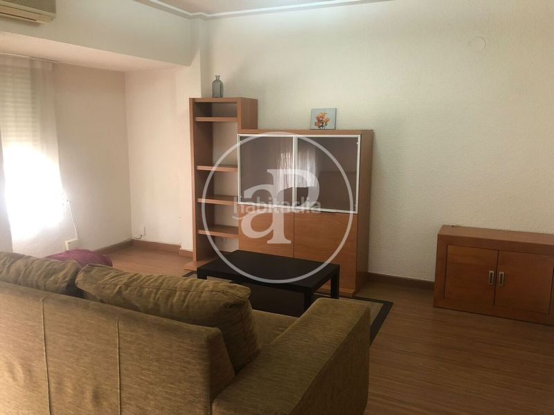 Foto fc18414f-d41d-4e44-bcde-ccce976d6408. Rent flat with parking in Altabix Elche / Elx