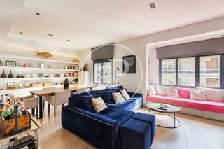 Appartamento  Carrer de calvet. Piso en venta en calle calvet  galvany