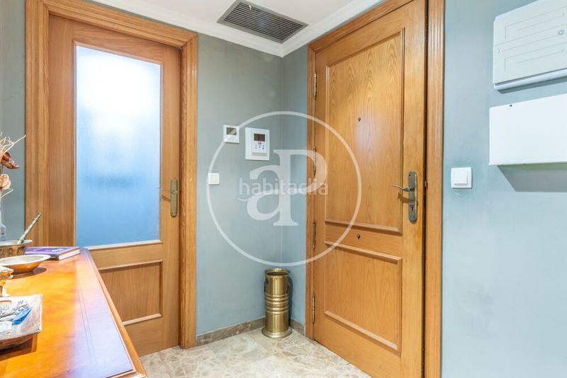 Foto d5650c17-33d8-4f93-9378-72d258fc19ee. Pis amb calefacció aparcament piscina a La Creu del Grau Valencia