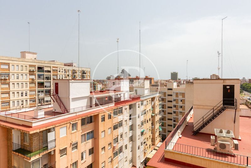 Foto c3a49b4f-aae6-4e5d-8e8a-58a674ff7fcf. Pis amb calefacció aparcament a Soternes Valencia