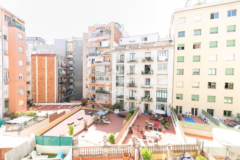 Foto f8d79328-0685-4aed-a7aa-97a28791cfcf. Pis amb calefacció a Dreta de l´Eixample Barcelona