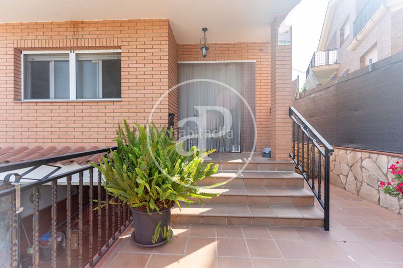 Foto 662f83c1-aed1-4245-893b-96a0dfddcb3f. Casa amb calefacció aparcament a Ca n´Oriol Rubí
