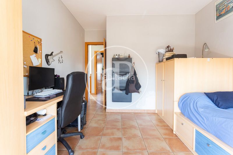 Foto 812ca7a9-b637-4830-99d6-12537ab2e8c1. Casa amb calefacció aparcament a Ca n´Oriol Rubí