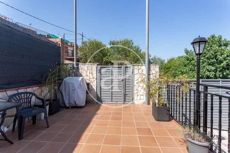 Foto ec351b21-1e15-4d8d-8058-a642396b4bc8. Casa amb calefacció aparcament a Ca n´Oriol Rubí