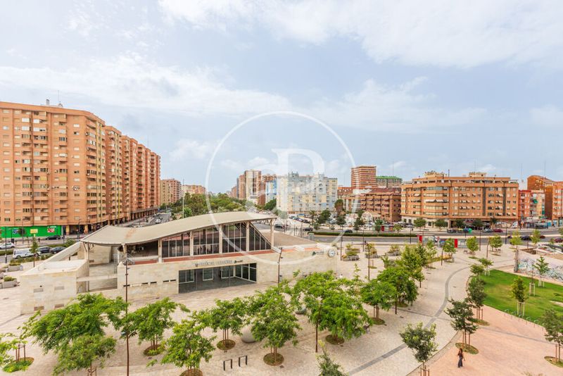 Foto cd05fd4d-e786-4a00-be3e-41b86eaebb9f. Àtic amb calefacció a El Cabanyal-El Canyamelar Valencia