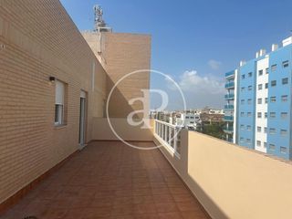 Lloguer Pis a Padre Jaime-Los Cabos. Ático en alquiler en puerto de sagunto
