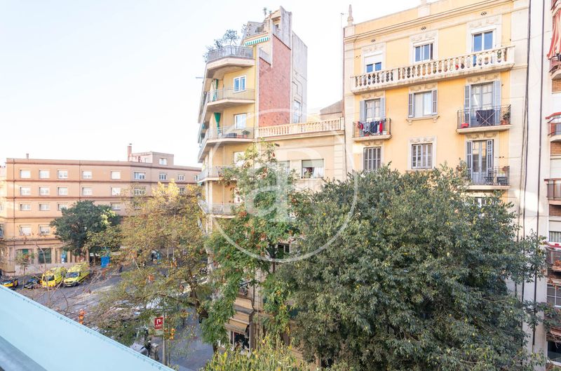 Foto 918d88d4-5a51-49e8-9e9a-b8685fd726c3. Etagenwohnung mit heizung parking in Sagrada Família Barcelona