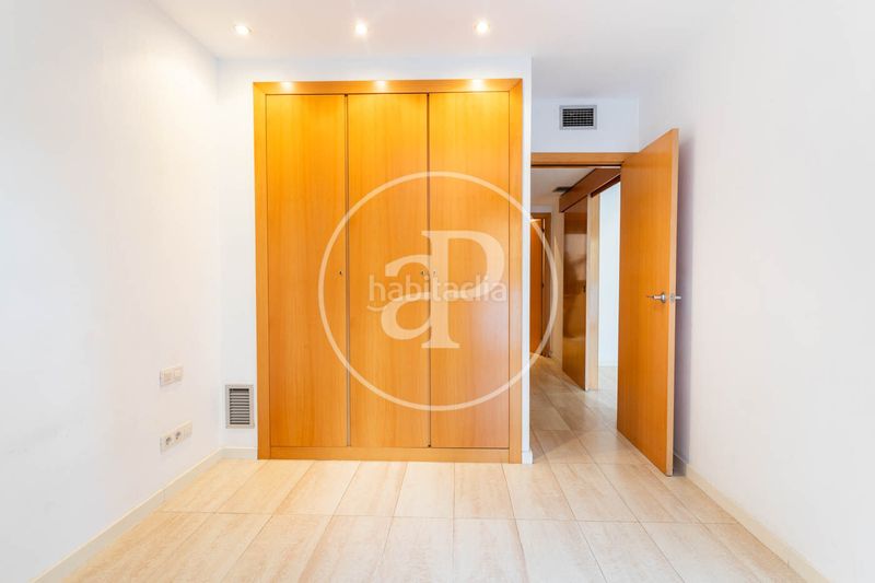 Foto d57b1c7e-9f7e-45b8-bc2e-b418693c1274. Etagenwohnung mit heizung parking in Sagrada Família Barcelona