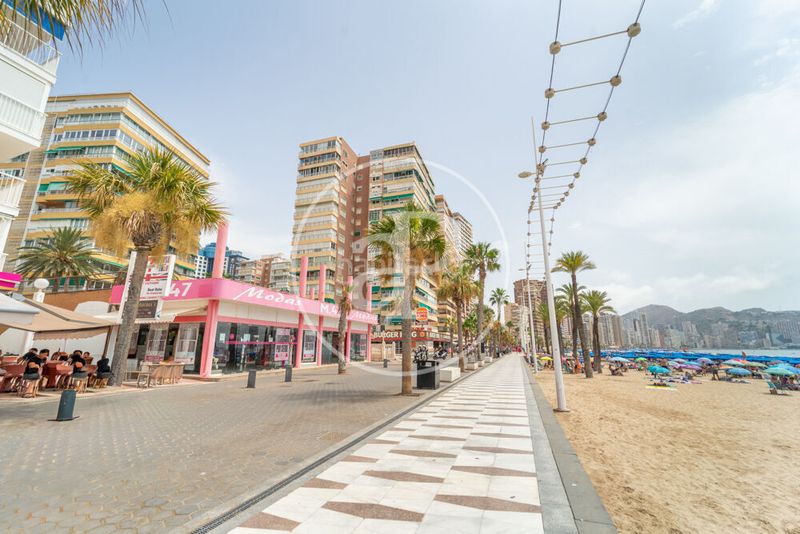 Foto 1c63e1bd-7fda-4911-95bd-a2ce569a2292. Pis amb calefacció a Playa Levante Benidorm