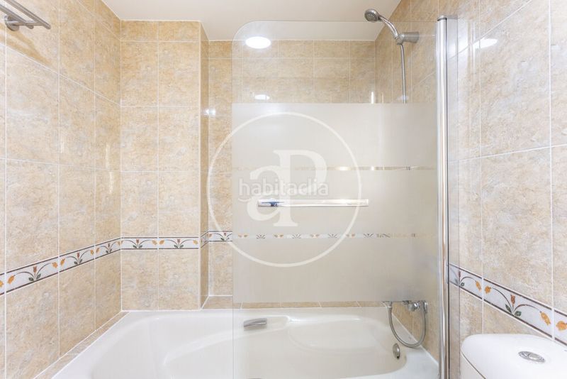 Foto 0c578186-0a72-4334-ace0-304e0856a128. Rent flat with heating parking pool in Penya-Roja - Avda. Francia Valencia