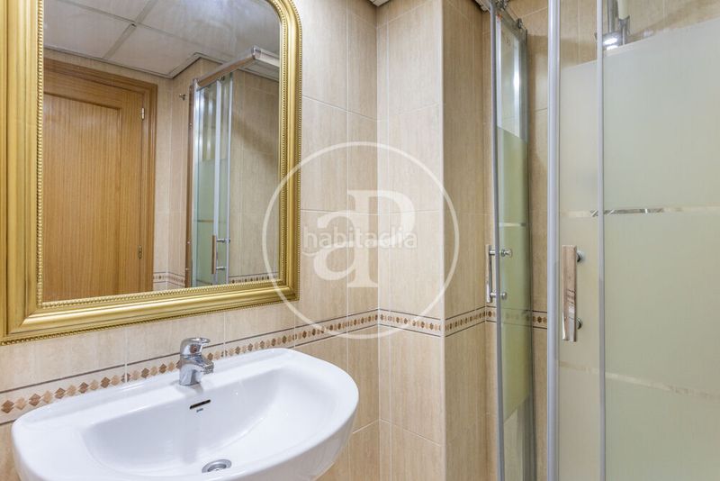 Foto 0df9d246-7047-4a65-ba13-a9e693ba10cc. Rent flat with heating parking pool in Penya-Roja - Avda. Francia Valencia