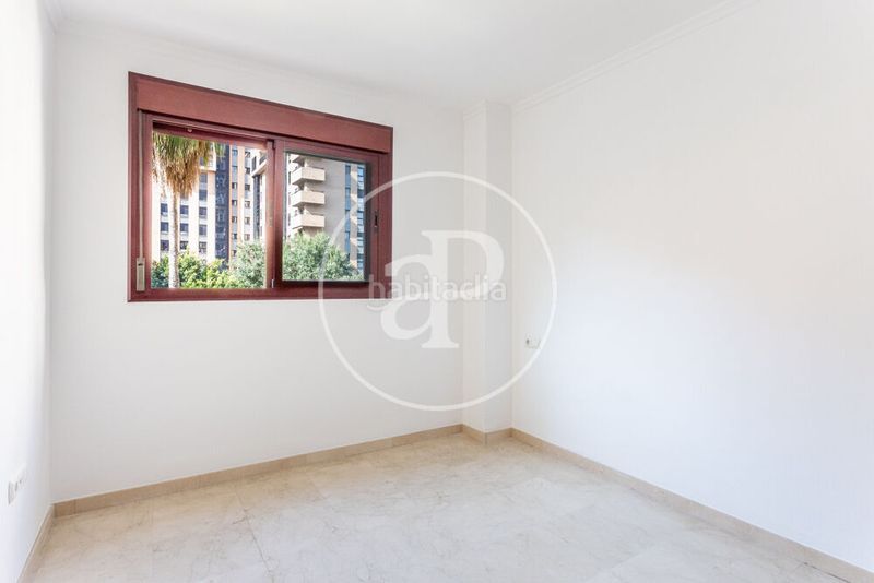 Foto 60461314-d937-4b63-ad0f-b76e65e66888. Rent flat with heating parking pool in Penya-Roja - Avda. Francia Valencia