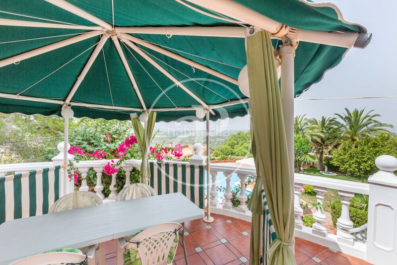 Foto 24666c16-b609-40d9-b9c8-0bcdbcde0127. Casa villa independiente en venta en calicanto e en Torrent