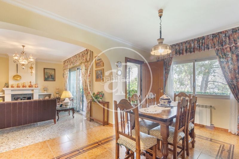Foto 3719ba7b-ca76-4eb1-9e77-fdd1c0d491e3. Casa villa independiente en venta en calicanto e en Torrent