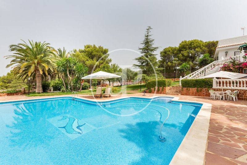 Foto 5e89ca16-6420-45b1-ae23-27f458971d6b. Casa villa independiente en venta en calicanto e en Torrent