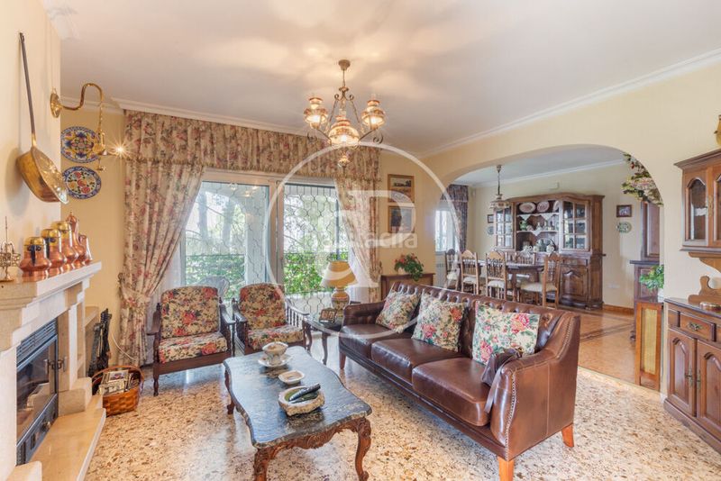 Foto 647b17ad-d3dd-4e12-878f-1932613d67ff. Casa villa independiente en venta en calicanto e en Torrent