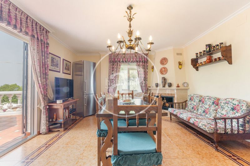 Foto 685f383a-f94e-4934-b353-09a69863c54e. Casa villa independiente en venta en calicanto e en Torrent