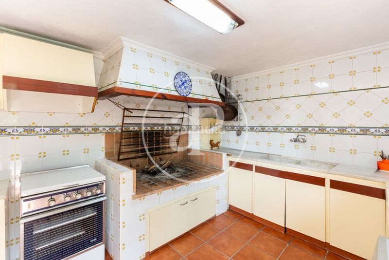 Foto 8cfb95fe-b67f-46d2-b8f9-b196336a8ece. Casa villa independiente en venta en calicanto e en Torrent