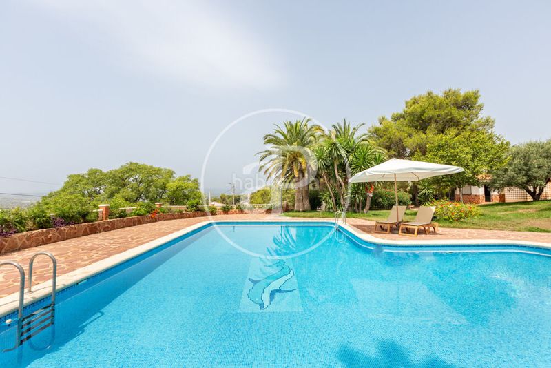 Foto 8e15806d-e02b-41ea-8220-6ad83e3bbb47. Casa villa independiente en venta en calicanto e en Torrent