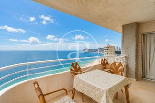 Pis  Av. de xixo. Piso en venta en benidorm playa de poniente